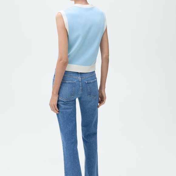 NWT MANGO
Women's Contrast Piping Knitted Waistcoat Sweater - Picture 3 of 8